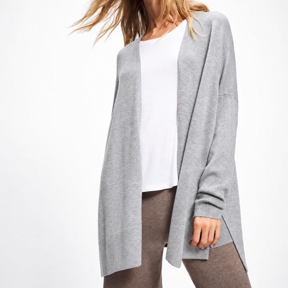 24/7 by Soma Premier Knit Sweater Wrap cardigan Gray Small Medium NEW